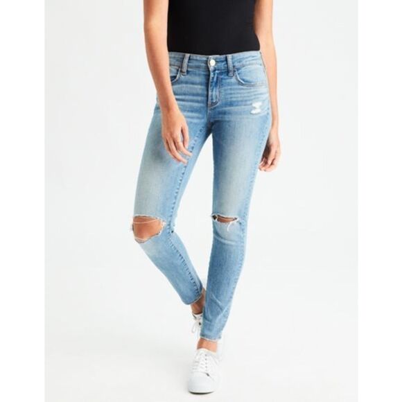 ⭐ American Eagle Distressed Super Skinny Denim Jeggings Stretch Jean Womens sz 2 - Picture 1 of 6